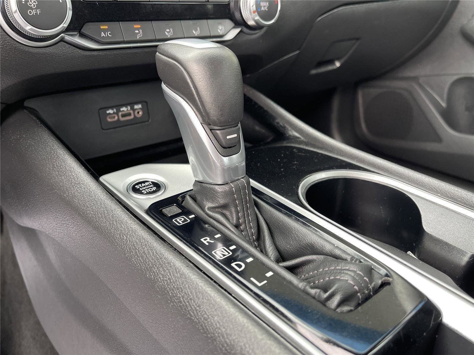 Used 2024 Nissan Altima 2.5 SV FWD image 29