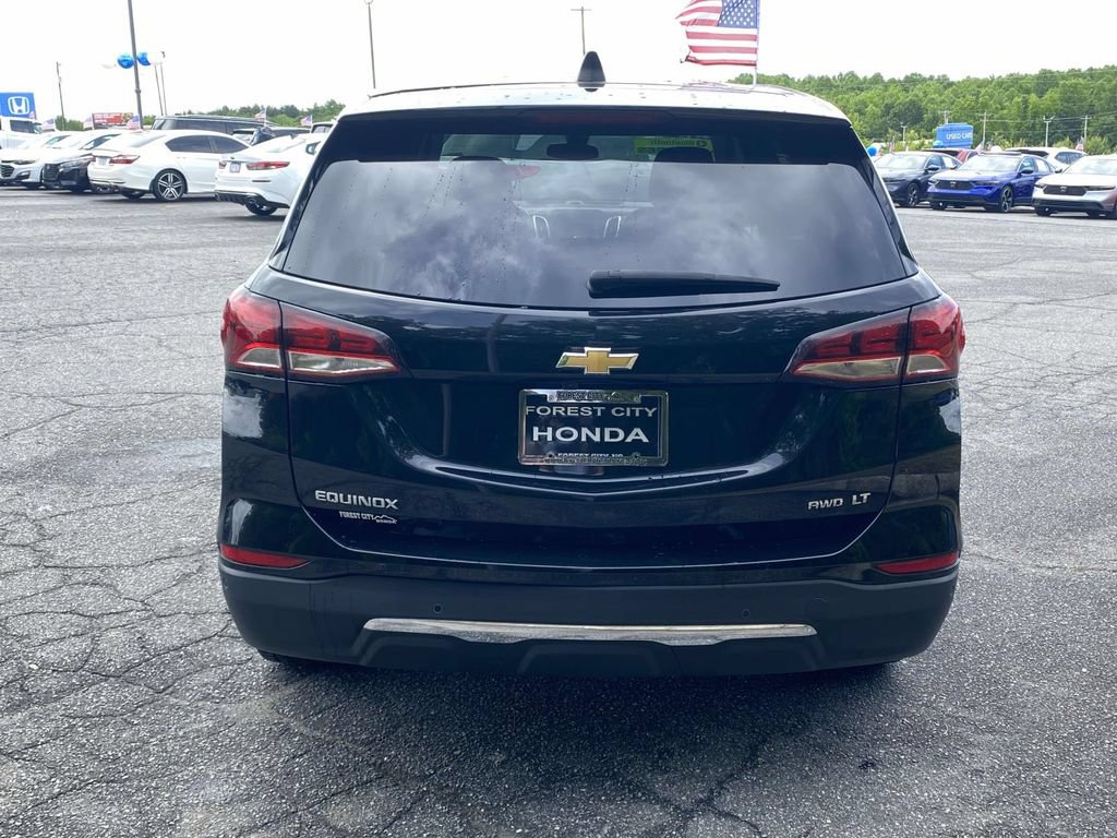 Used 2024 Chevrolet Equinox LT AWD/4WD image 4
