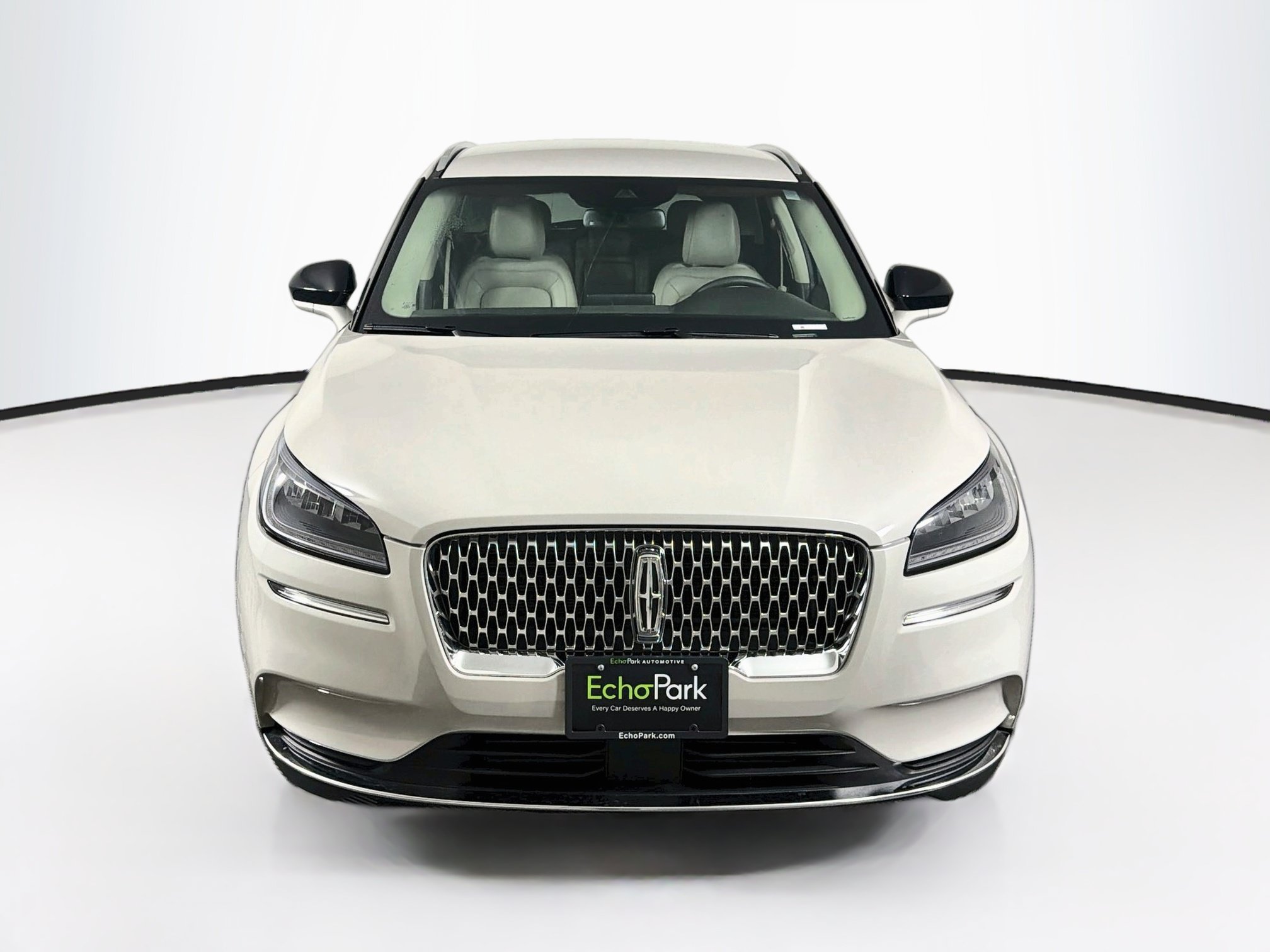 Used 2022 Lincoln Corsair FWD image 2