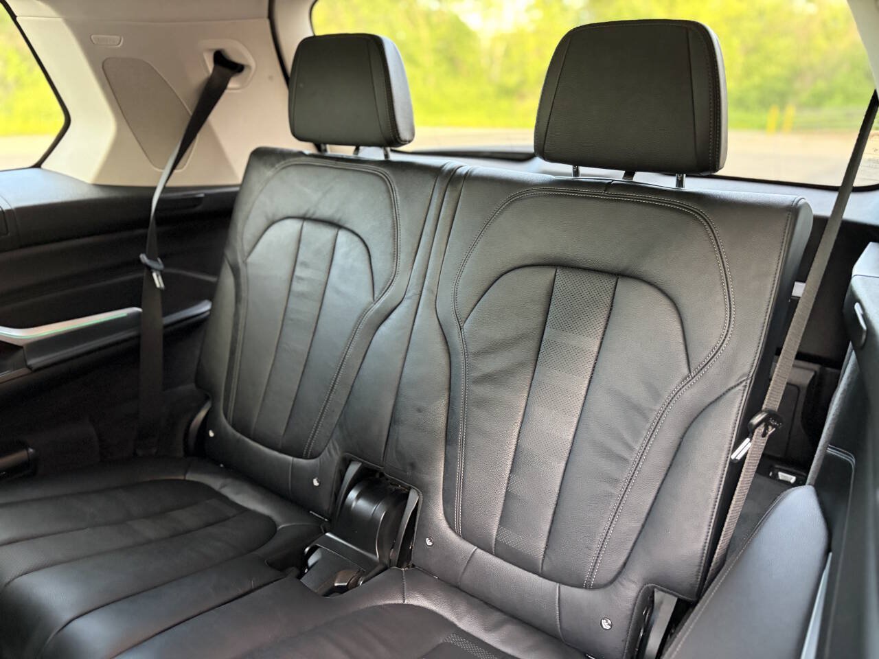 Used 2019 BMW X7 xDrive40i w/ Premium Package AWD/4WD image 24