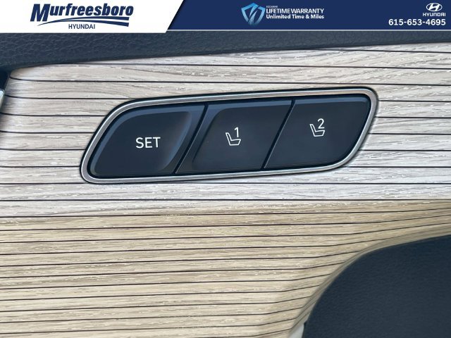 Used 2022 Hyundai Palisade SEL w/ Premium Package FWD image 34