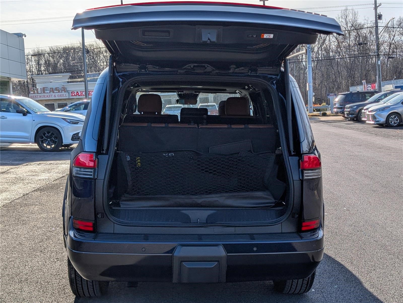 Certified 2025 Lexus GX 550 w/ Accessory Package (2T) image 14