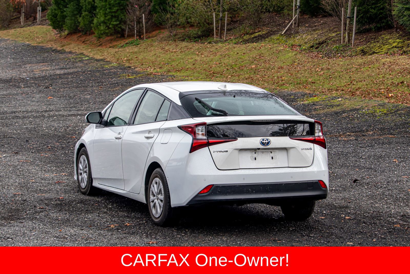 Used 2022 Toyota Prius LE image 6