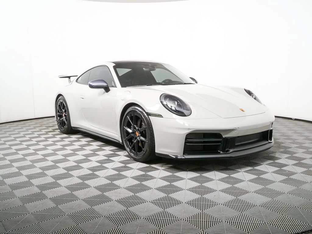 Certified 2025 Porsche 911 Carrera RWD image 24