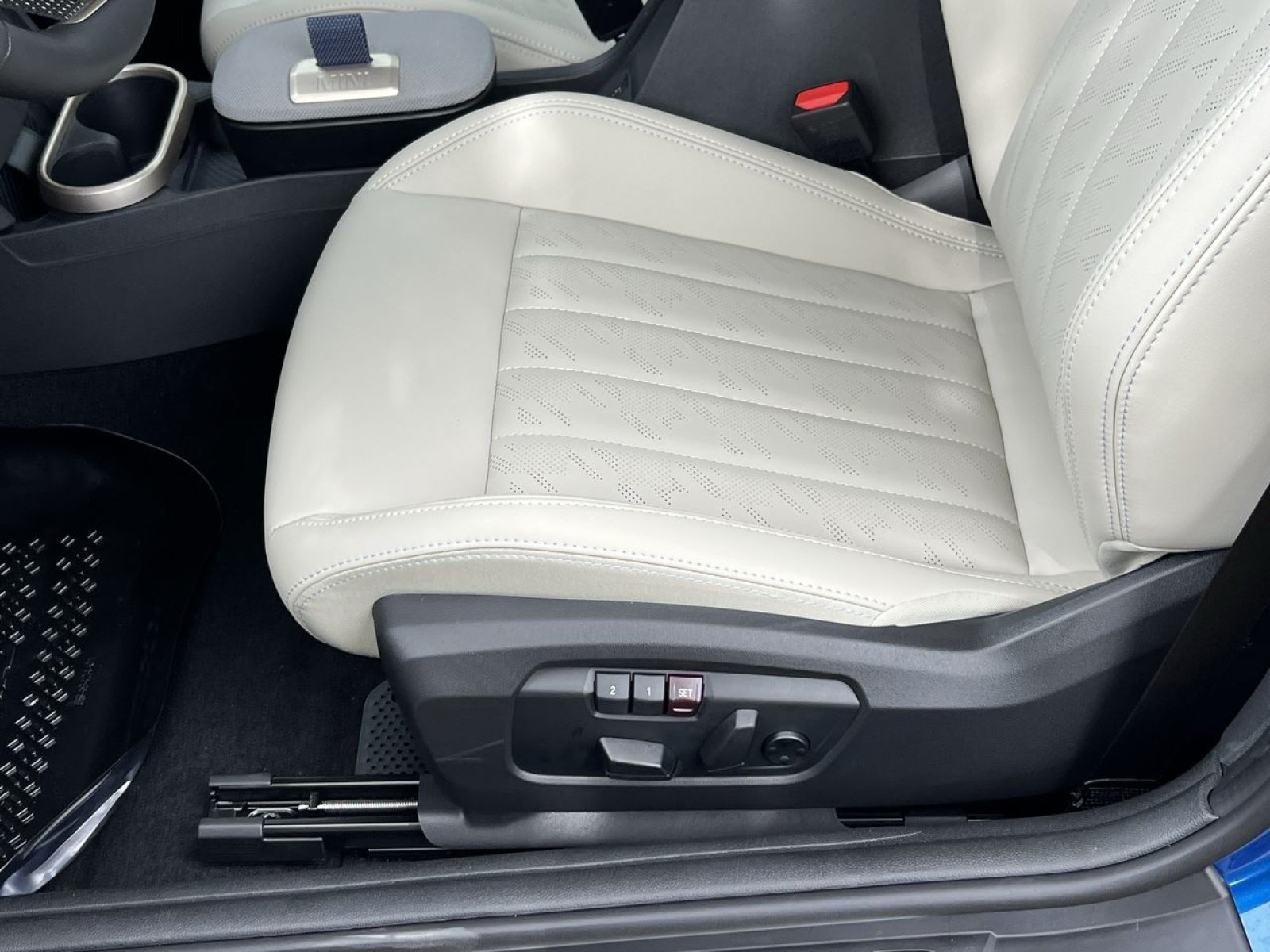 New 2026 MINI Cooper S FWD image 11