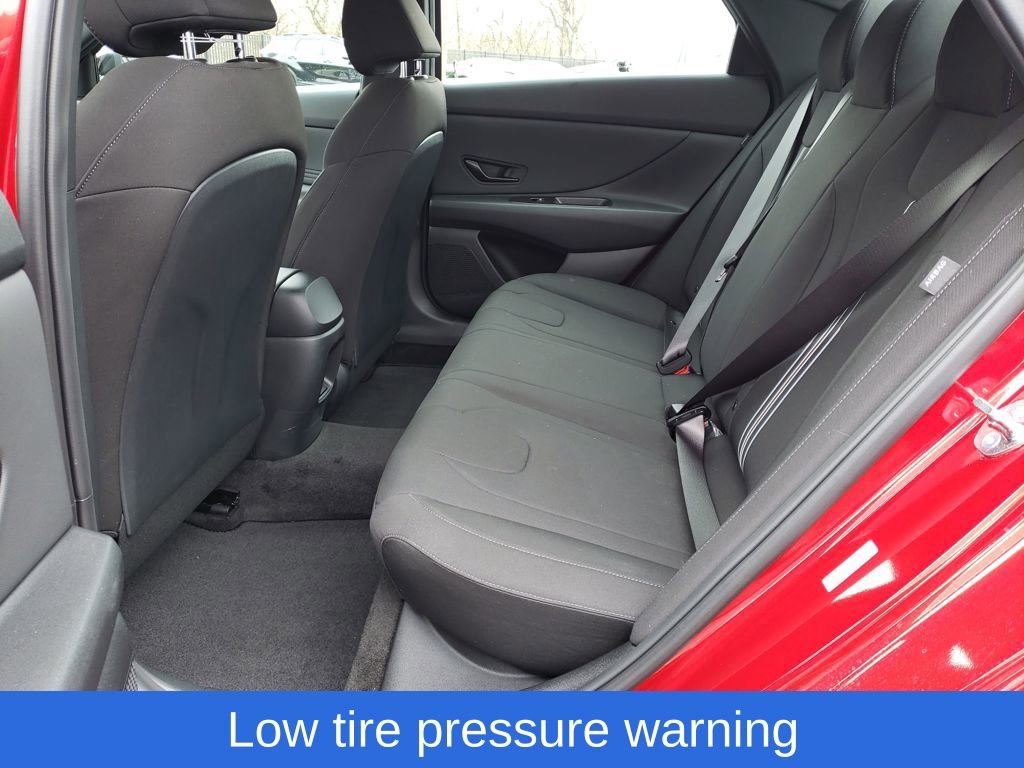 Used 2026 Hyundai Elantra Sport image 25