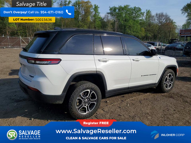 Used 2023 Jeep Grand Cherokee Trailhawk AWD/4WD image 4