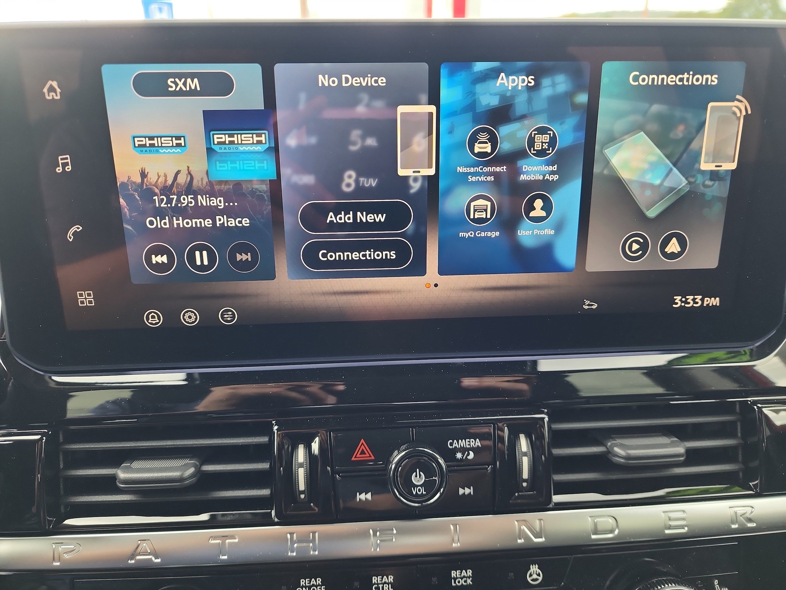 New 2026 Nissan Pathfinder SL AWD/4WD image 16