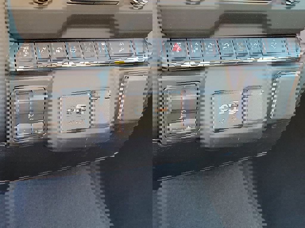 New 2026 Chevrolet Silverado 2500 Custom image 8