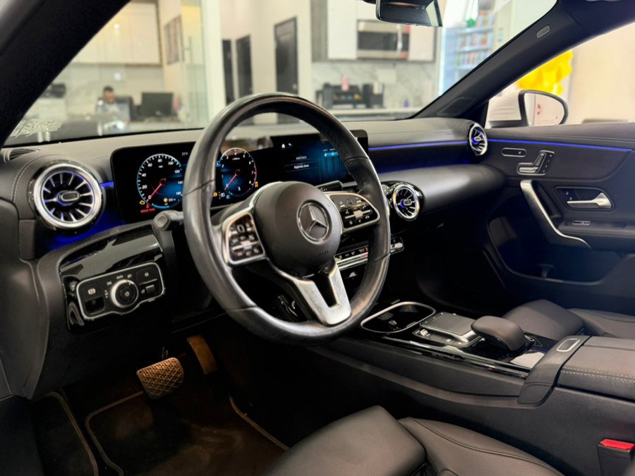 Used 2023 Mercedes-Benz CLA 250 4MATIC image 10