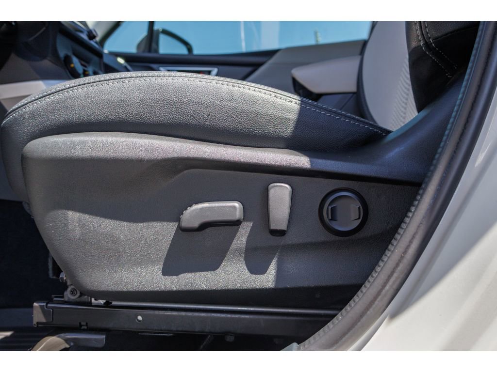 Certified 2022 Subaru Forester Premium AWD/4WD image 16