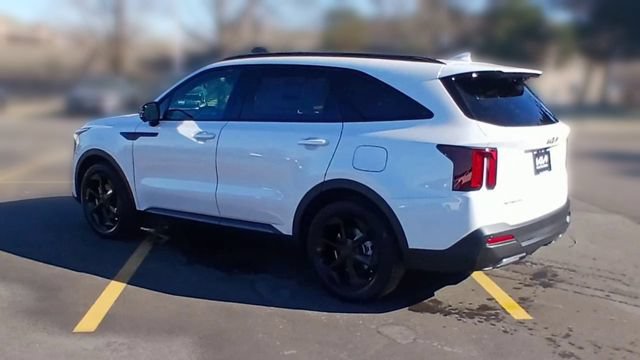 Certified 2026 Kia Sorento SX Prestige AWD/4WD image 12