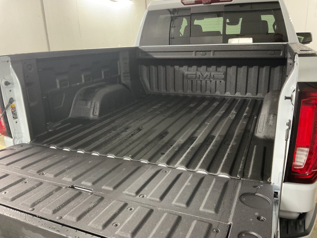 New 2026 GMC Sierra 1500 Denali Ultimate AWD/4WD image 9