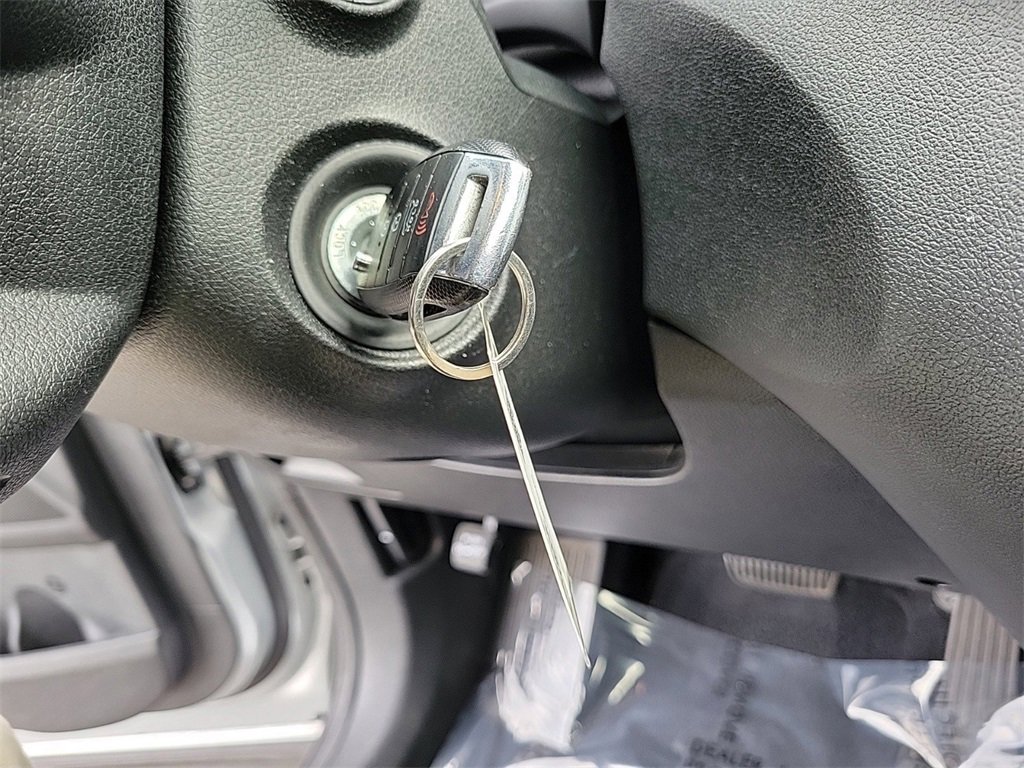 Used 2019 Kia Sorento L image 29