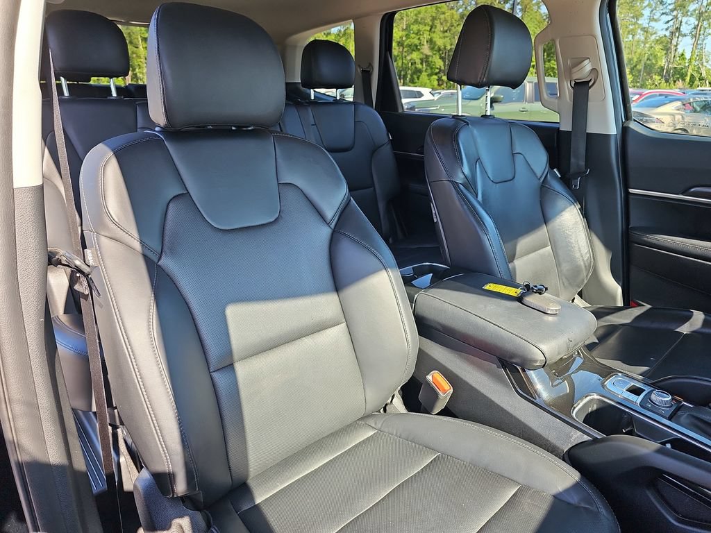 Used 2023 Kia Telluride LX AWD/4WD image 14