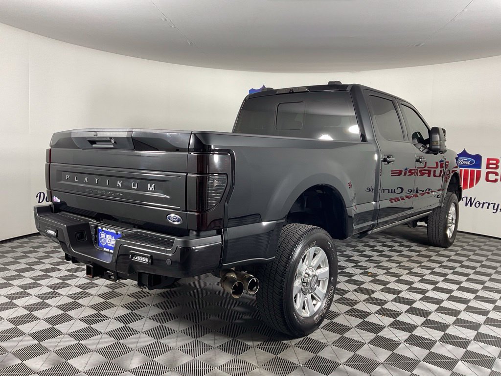 Used 2022 Ford F250 Platinum w/ FX4 Off-Road Package AWD/4WD image 3