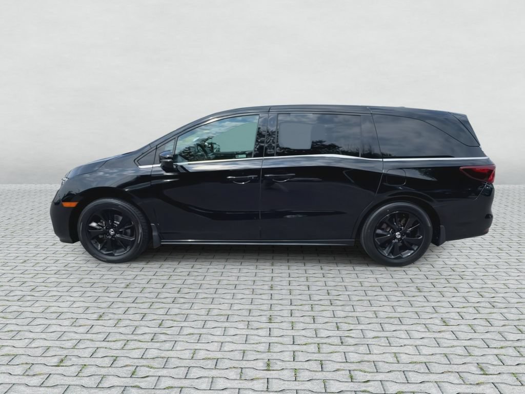 Used 2023 Honda Odyssey Sport image 5