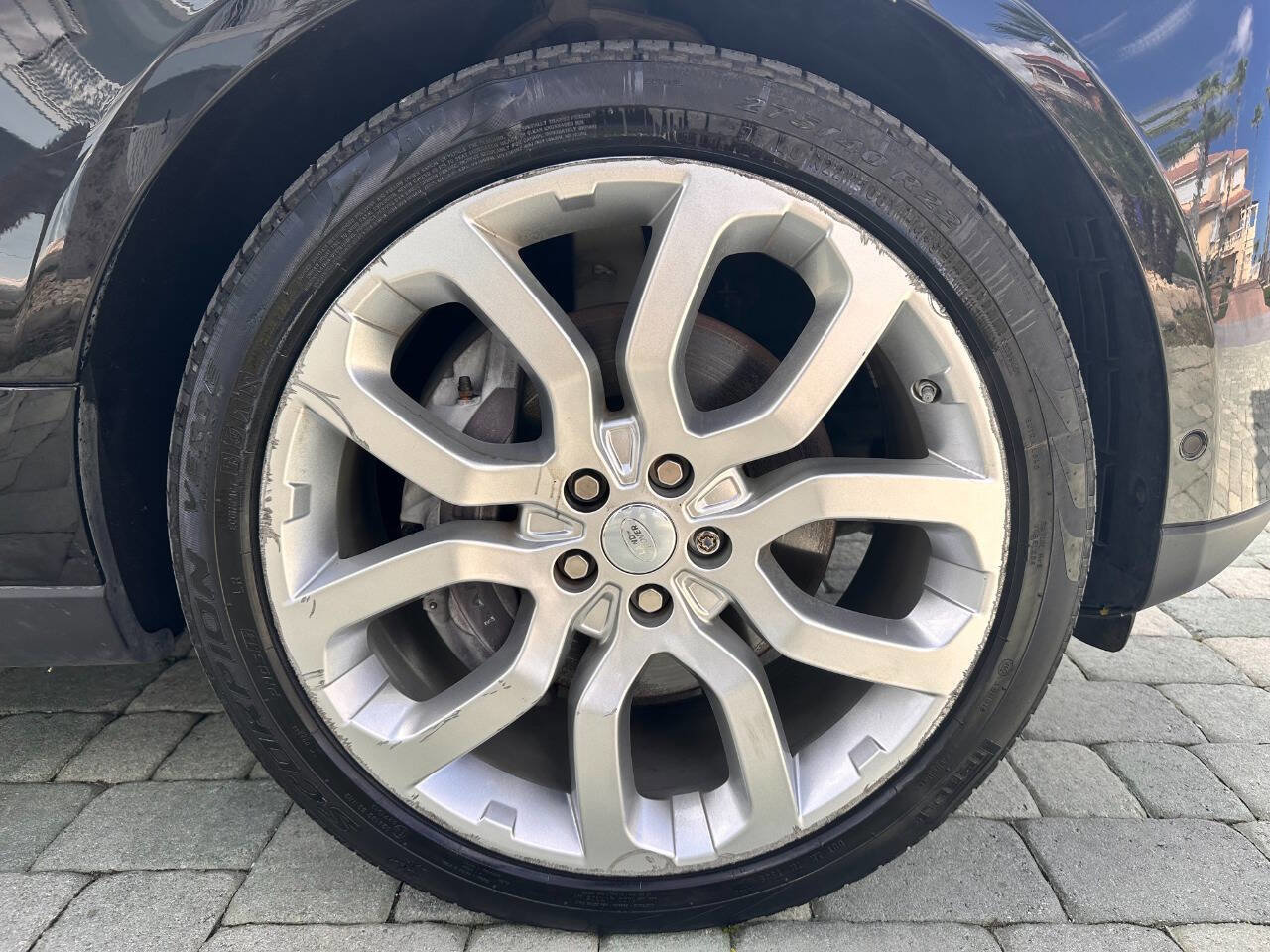 Used 2019 Land Rover Range Rover Long Wheelbase Supercharged image 36