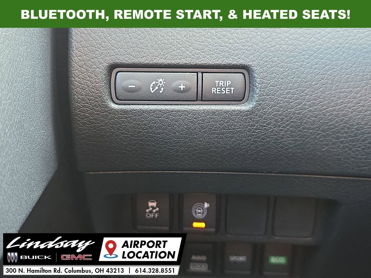 Used 2017 Nissan Rogue SV w/ Midnight Edition image 17