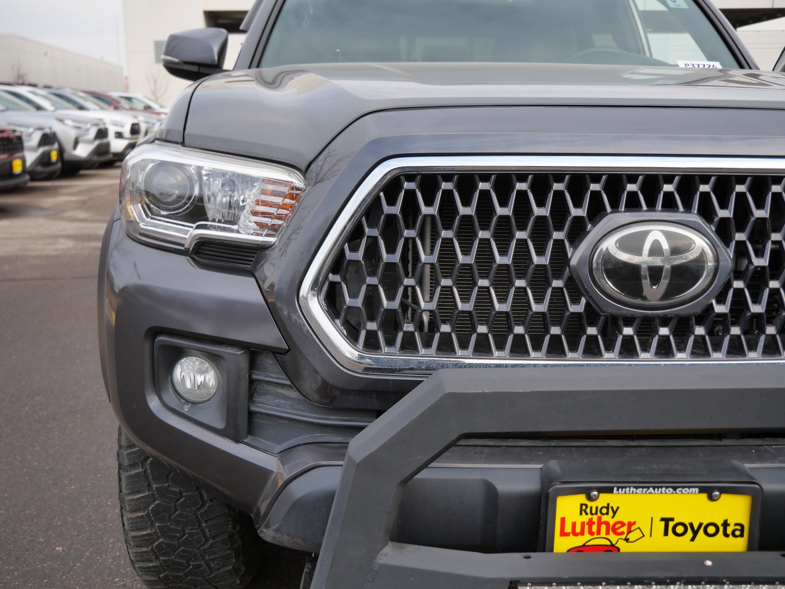 Certified 2019 Toyota Tacoma TRD Off-Road image 17