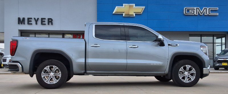 Used 2025 GMC Sierra 1500 SLT w/ SLT Convenience Package
