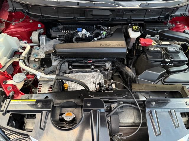 Used 2015 Nissan Rogue SV image 33