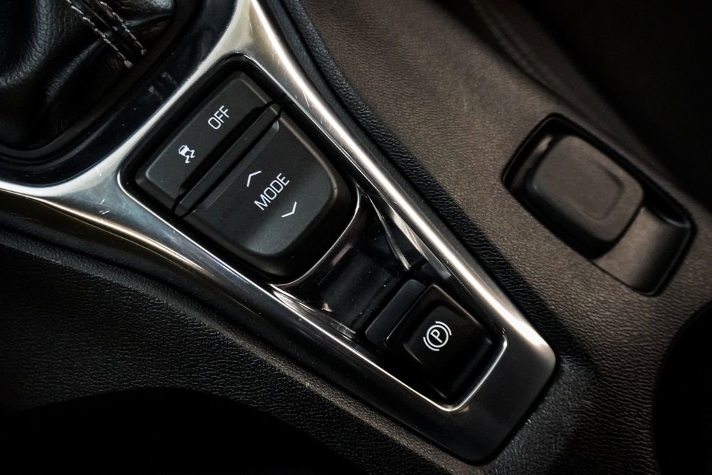 Used 2019 Chevrolet Camaro LT w/ RS Package image 24