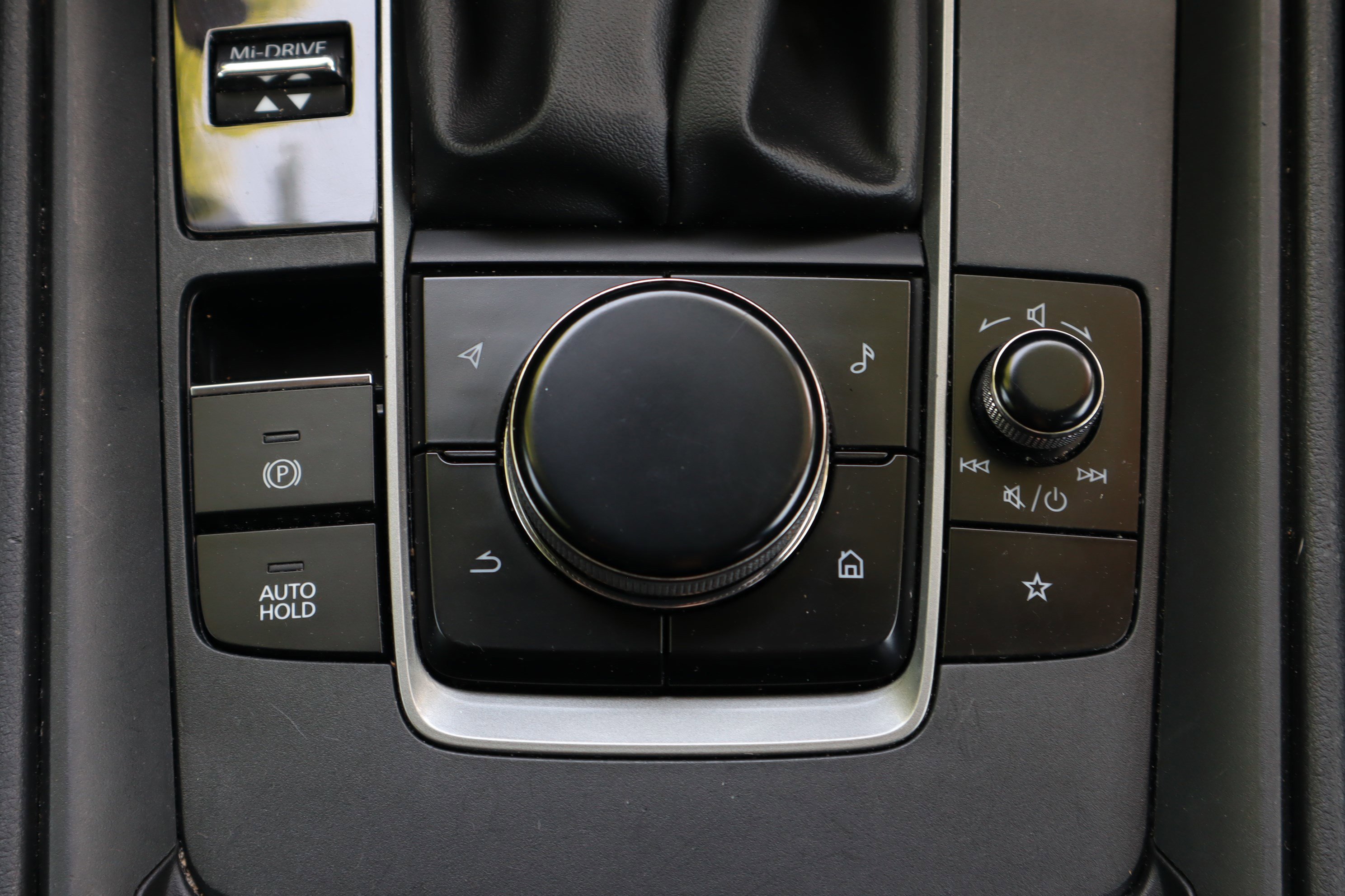 Certified 2024 MAZDA CX-50 AWD 2.5 S w/ Cargo Package image 24