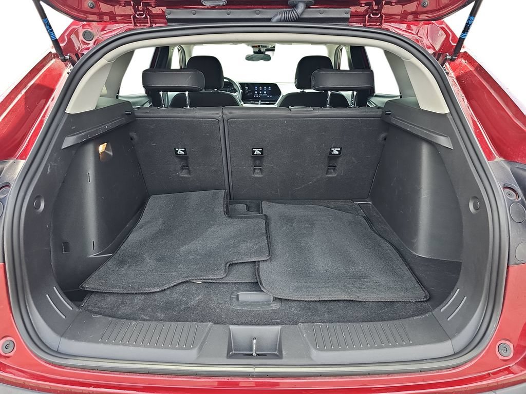 Used 2024 Chevrolet Trax LS w/ LS Convenience Package FWD image 29