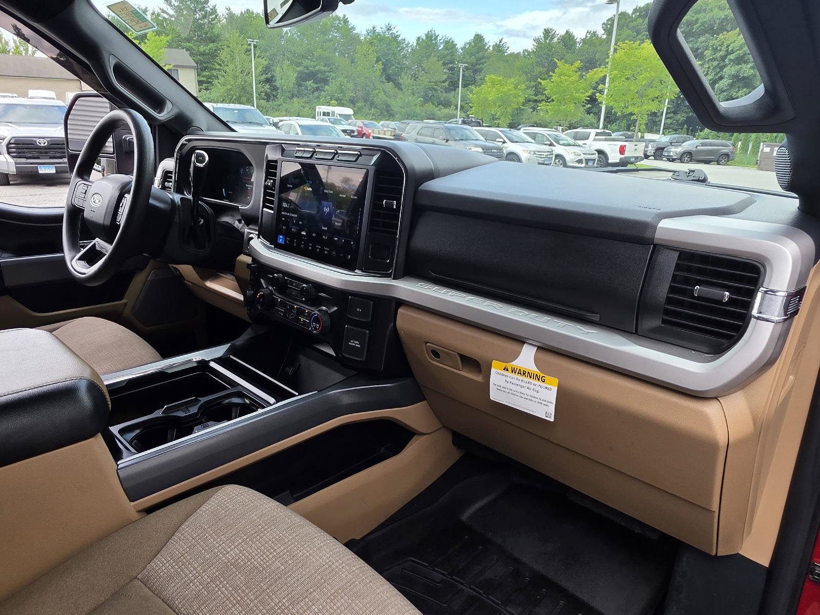 Used 2024 Ford F350 XLT w/ XLT Premium Package AWD/4WD image 21