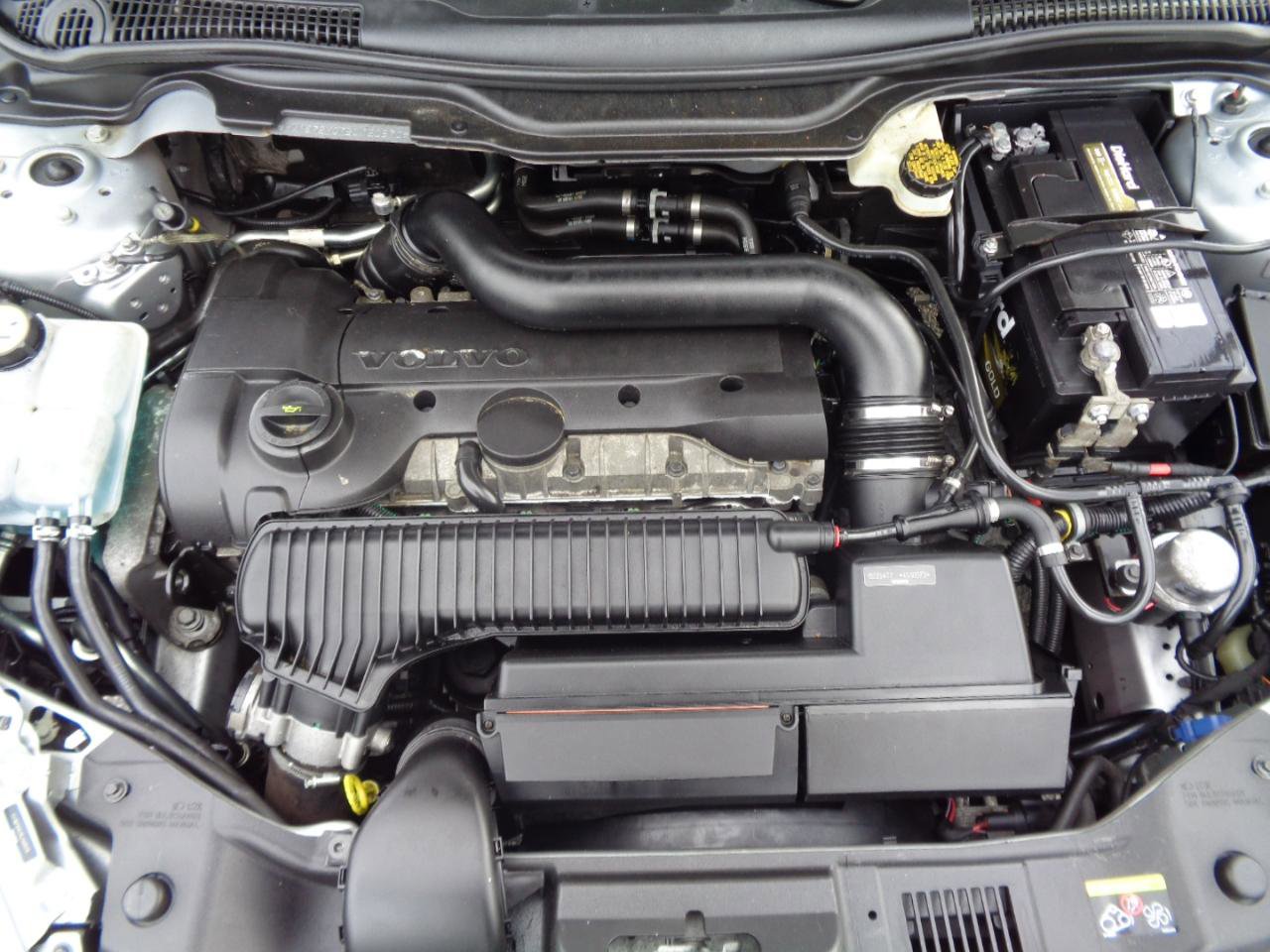 Used 2011 Volvo C70 T5 w/ Convenience Pkg FWD image 9