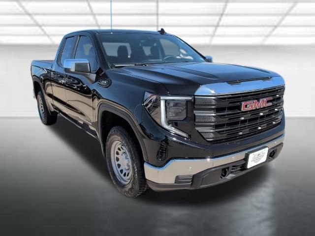 Used 2025 GMC Sierra 1500 Pro w/ Pro Value Package image 1