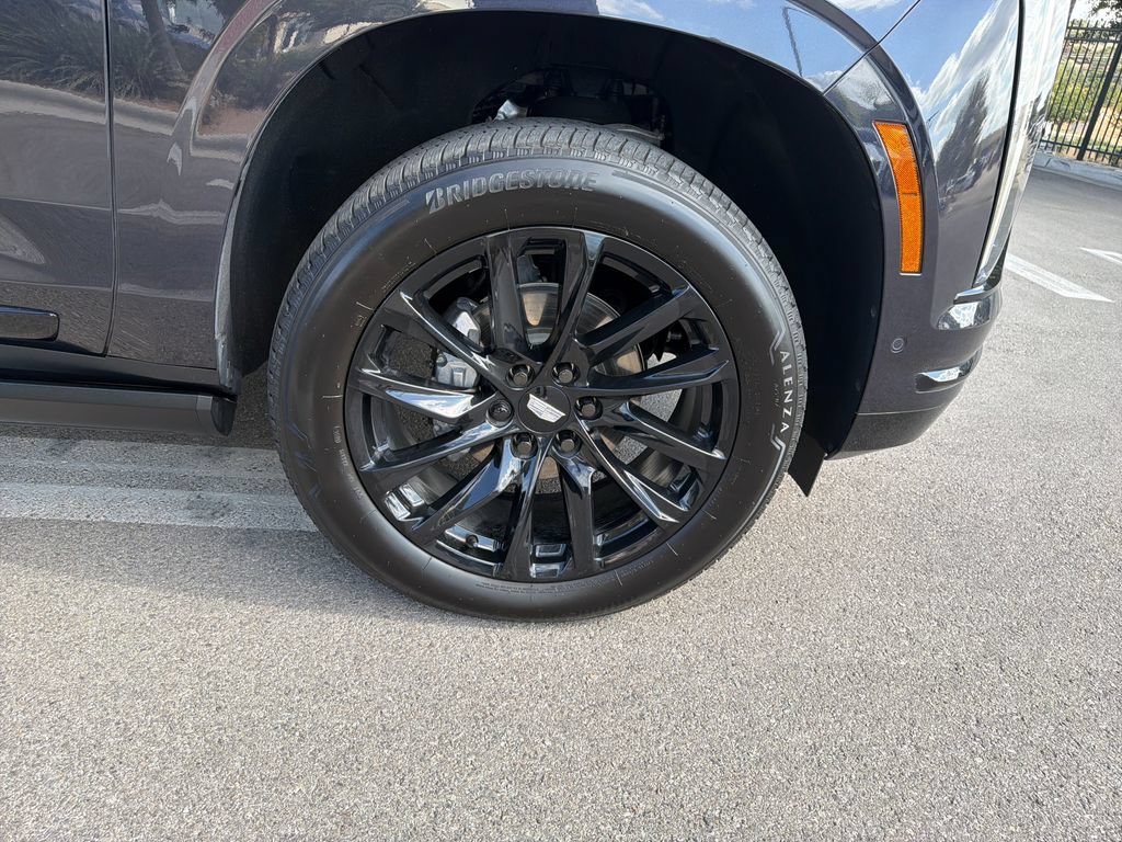 Certified 2025 Cadillac Escalade Sport w/ LPO, Floor Liner Package AWD/4WD image 18