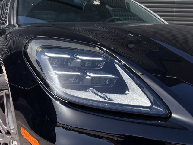 Certified 2025 Porsche Panamera RWD image 12