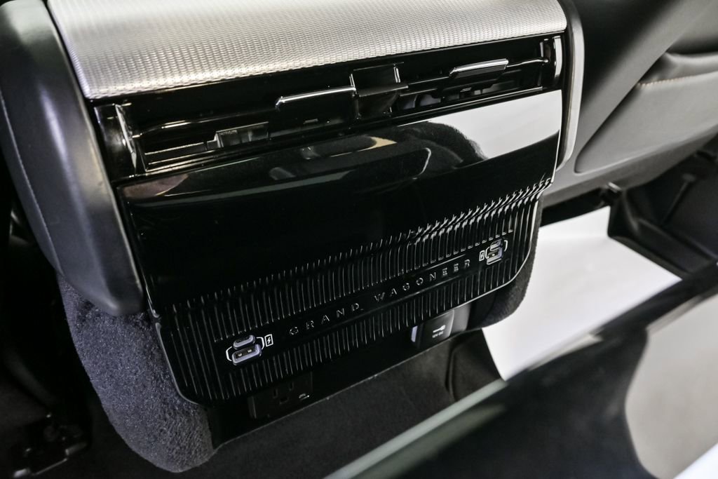 Used 2023 Jeep Grand Wagoneer L Series III w/ Rear Seat Video Group 1 image 22