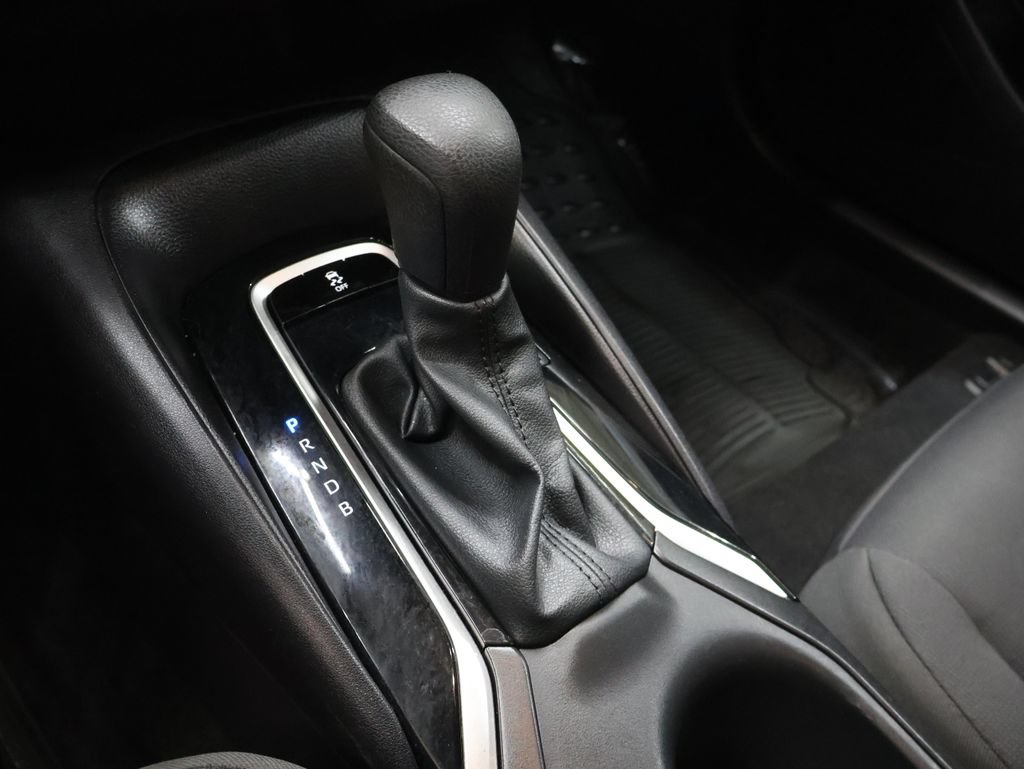 Used 2024 Toyota Corolla LE FWD image 23
