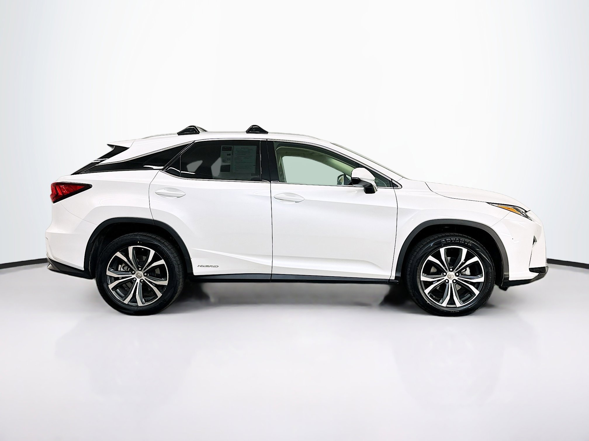 Used 2016 Lexus RX 450h AWD w/ Cold Weather Package image 10