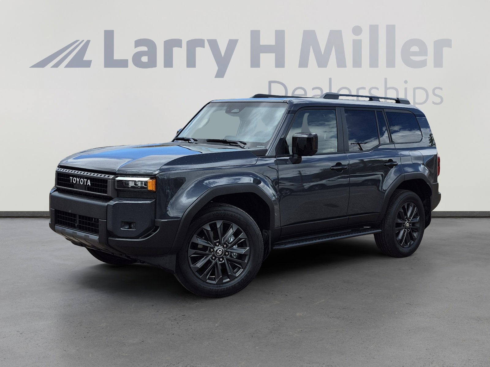 Used 2026 Toyota Land Cruiser w/ Premium Package video 1