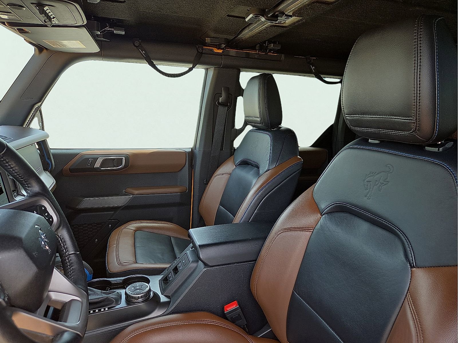 Used 2022 Ford Bronco Outer Banks AWD/4WD image 13