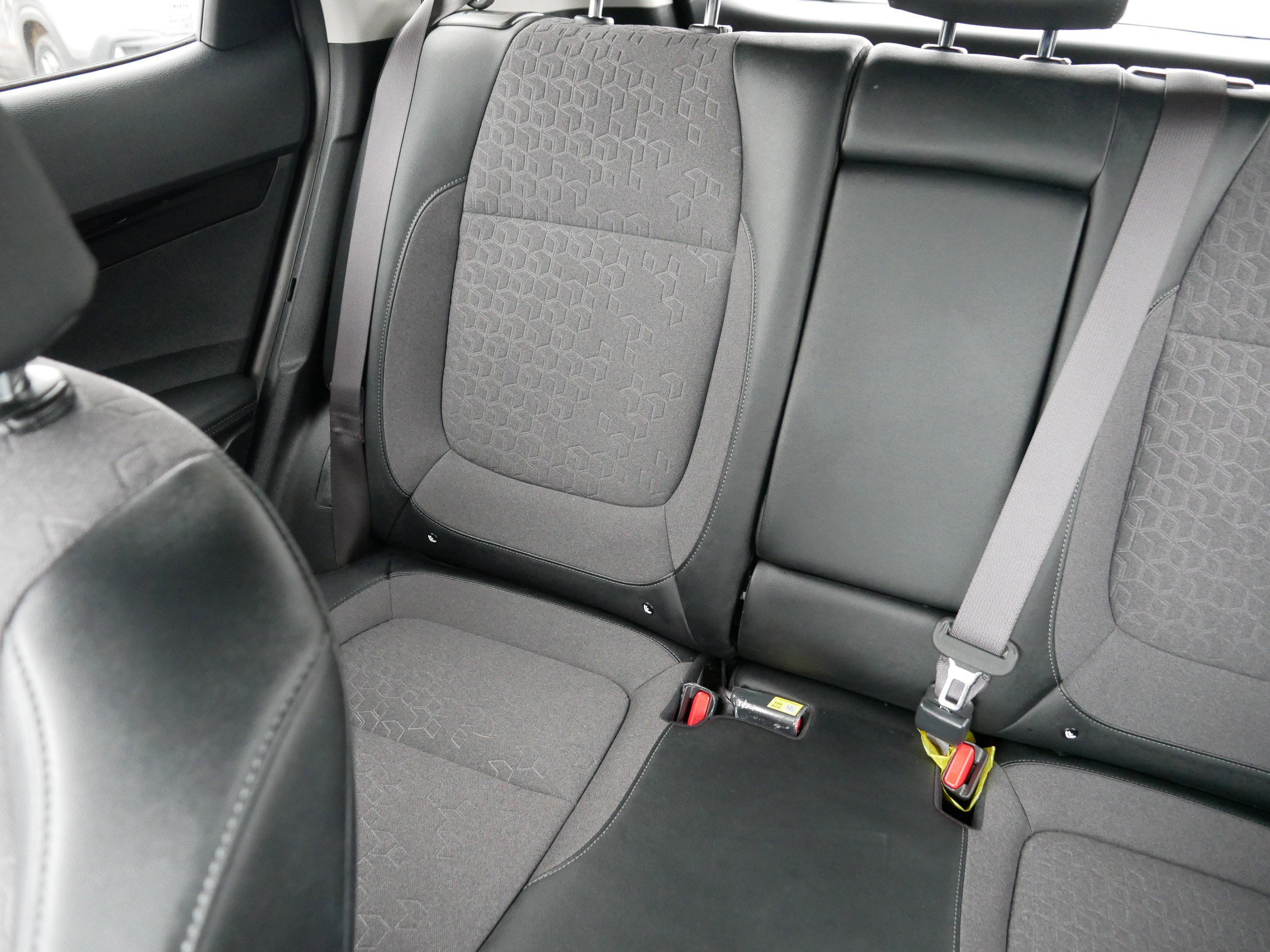 Certified 2025 Kia Seltos X-Line image 12