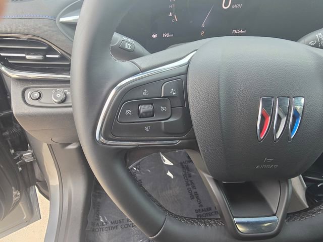 Used 2025 Buick Envista Sport Touring image 34