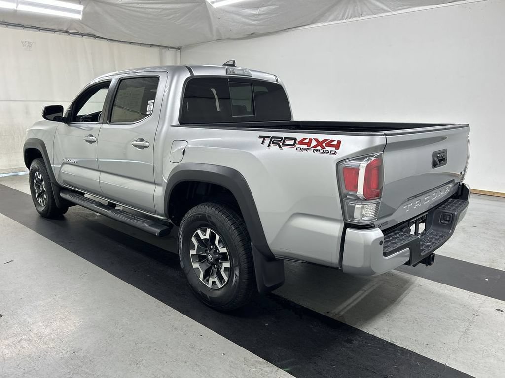 Used 2023 Toyota Tacoma TRD Off-Road w/ TRD Premium Off Road Package AWD/4WD image 7