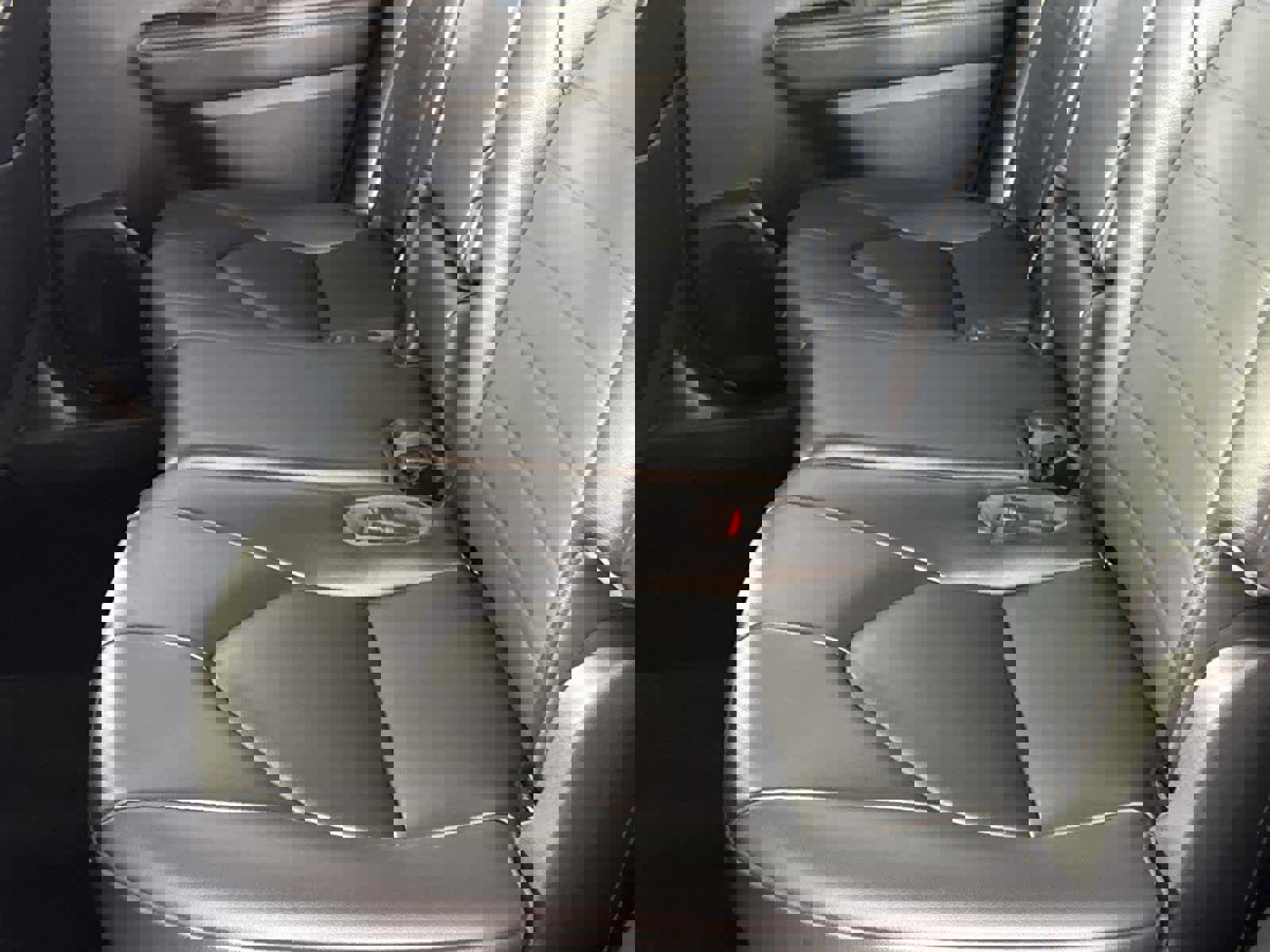 Used 2023 Toyota Highlander XLE image 14