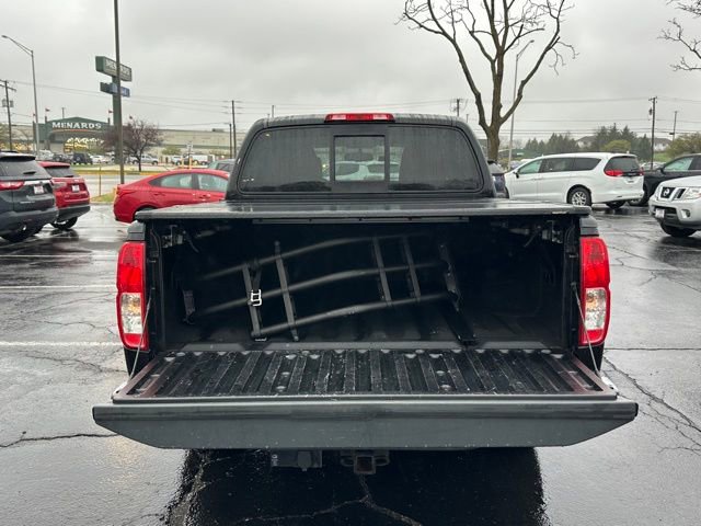 Used 2014 Nissan Frontier SV w/ SV Value Truck Package image 16