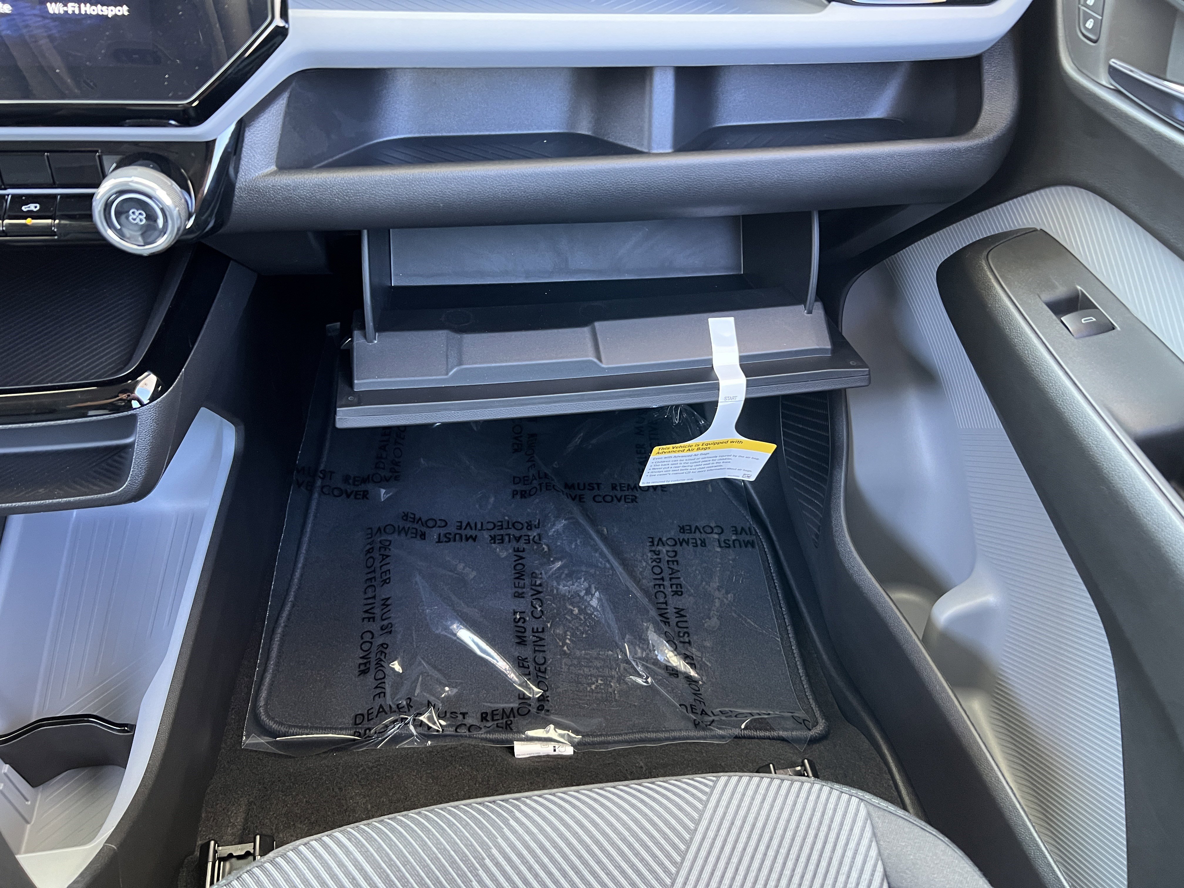 New 2027 Chevrolet Bolt LT FWD image 35