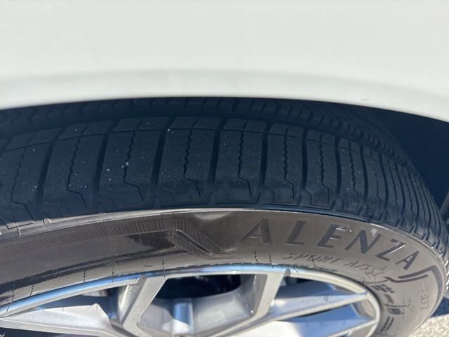 Used 2025 BMW X7 xDrive40i image 28