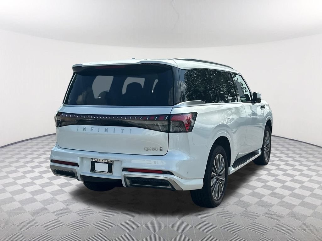 Used 2025 INFINITI QX80 Sensory AWD/4WD image 5