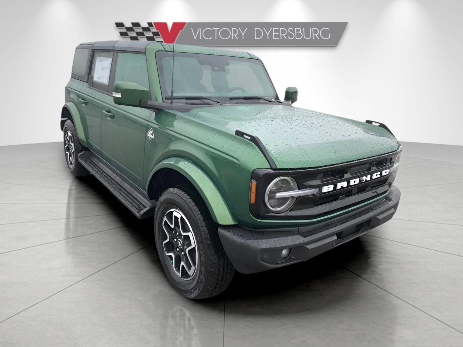 New 2025 Ford Bronco Outer Banks