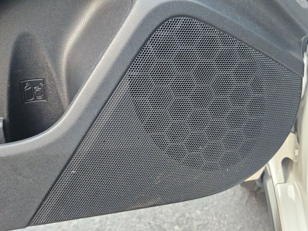 Used 2019 Subaru Crosstrek 2.0i Premium image 12