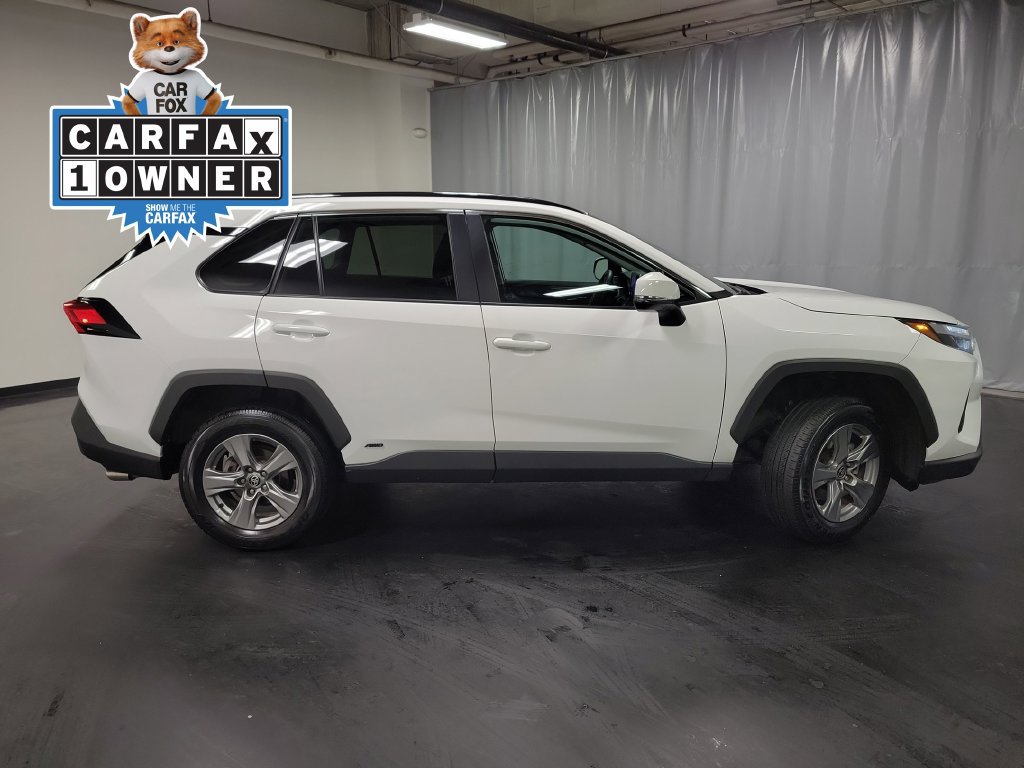 Used 2024 Toyota RAV4 XLE AWD/4WD image 10